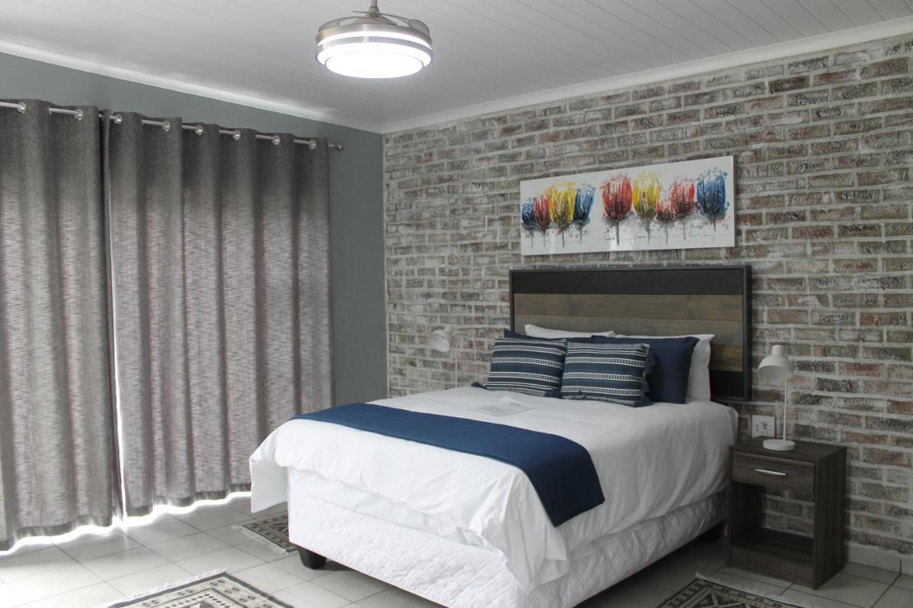 Berry Lane Guesthouse Kroonstad Ngoại thất bức ảnh