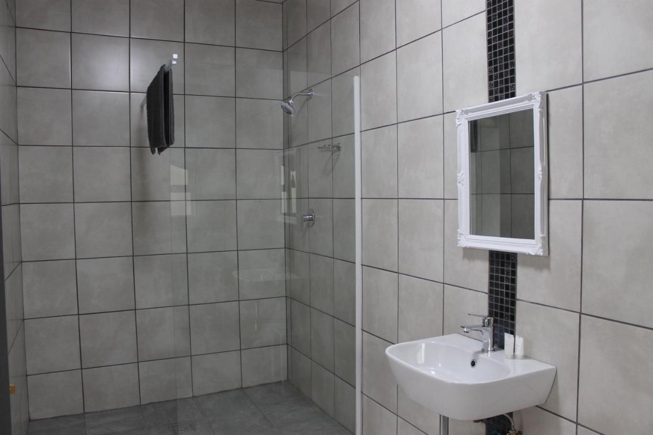 Berry Lane Guesthouse Kroonstad Ngoại thất bức ảnh