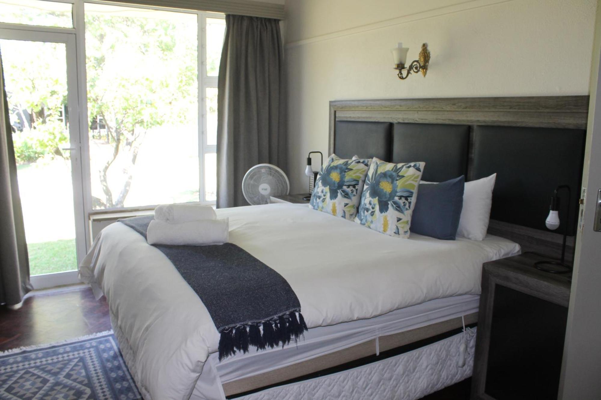 Berry Lane Guesthouse Kroonstad Ngoại thất bức ảnh