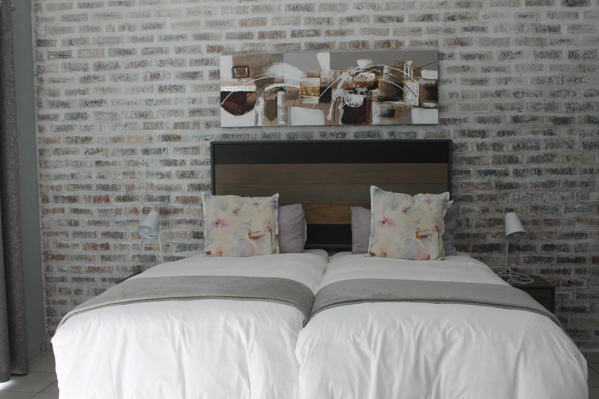 Berry Lane Guesthouse Kroonstad Ngoại thất bức ảnh