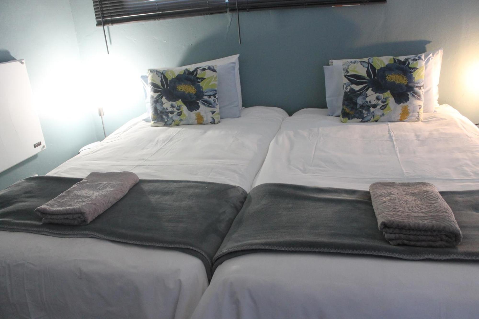 Berry Lane Guesthouse Kroonstad Ngoại thất bức ảnh