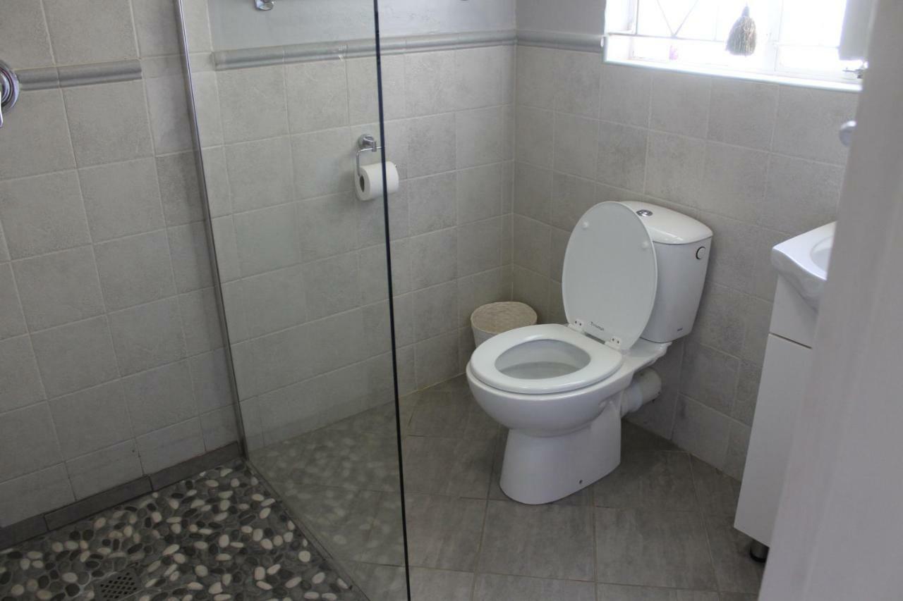 Berry Lane Guesthouse Kroonstad Ngoại thất bức ảnh